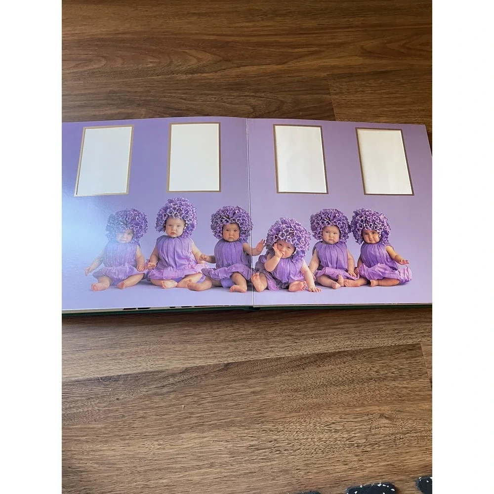 Anne Geddes Vintage Baby Photograph Album Book w/Ribbon Tie